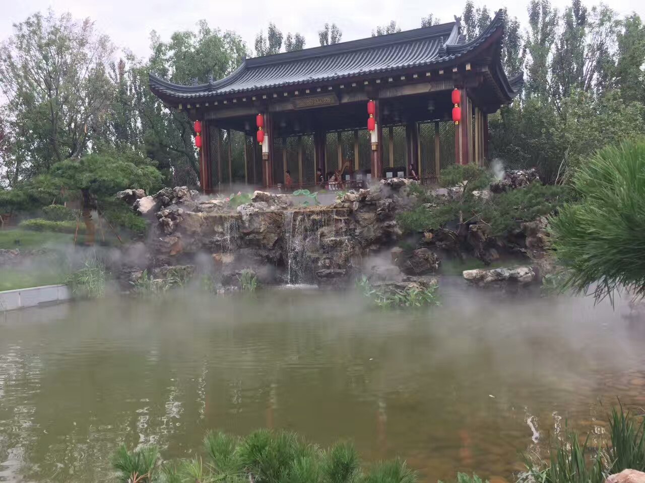 雾森景观、雾森造景、人造雾、小区造景、降尘、加湿、小区雾森造景、楼盘云雾造景